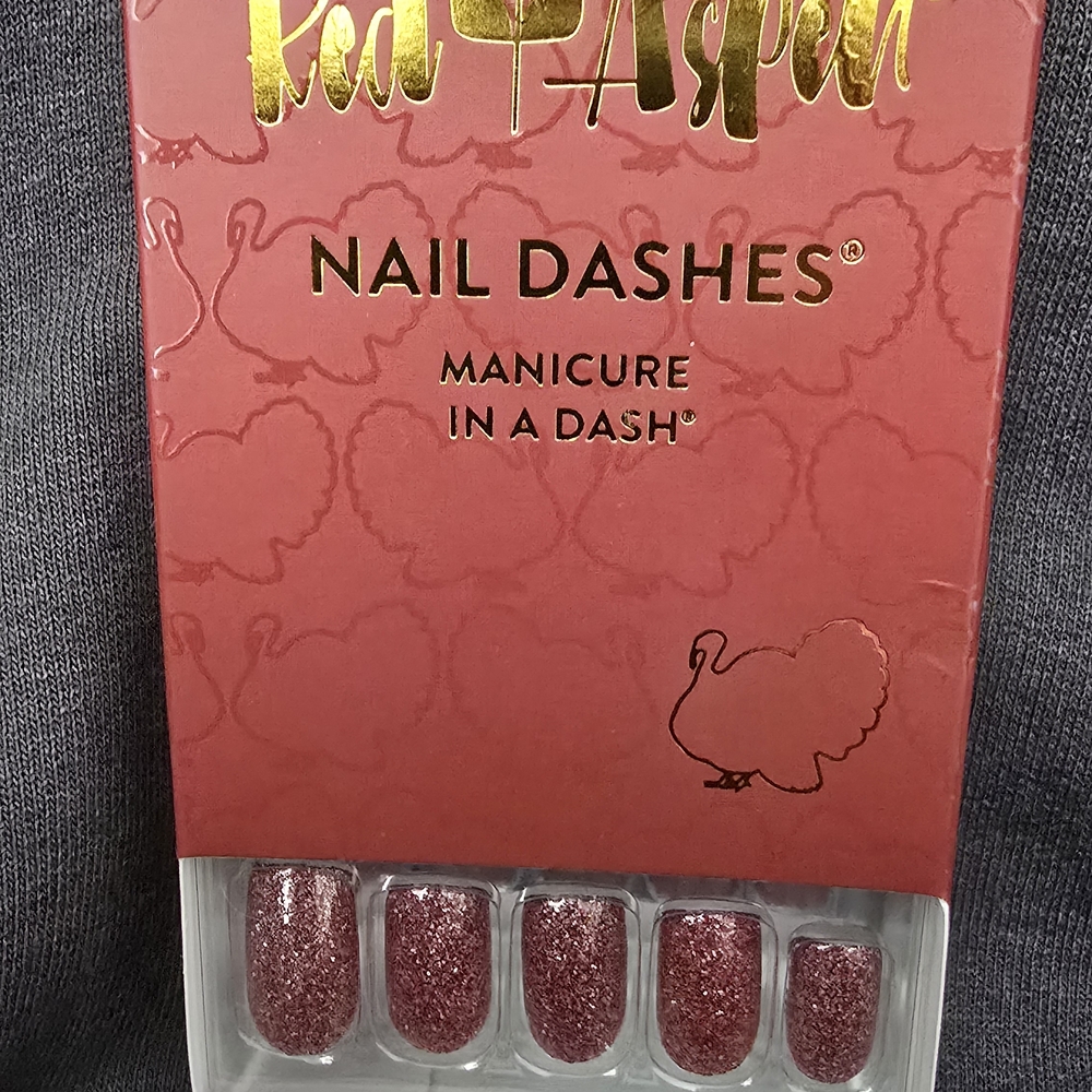 NIB Red Aspen Nail DashesGlitter Press-On Nails Tur-key To My Heart, Honora